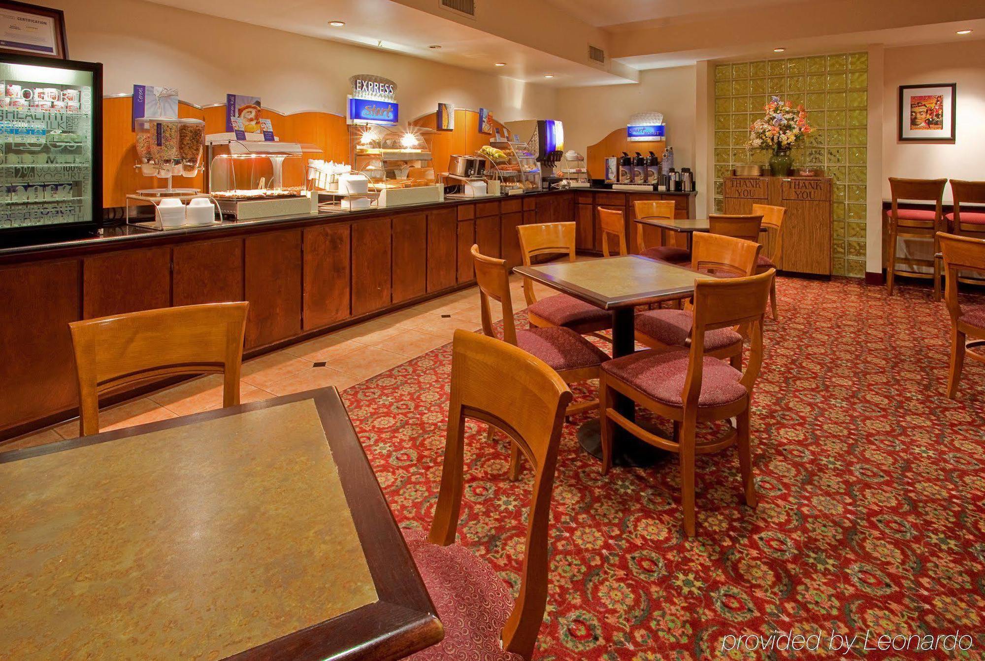 Four Points By Sheraton Dallas Arlington Entertainment District Restoran fotoğraf